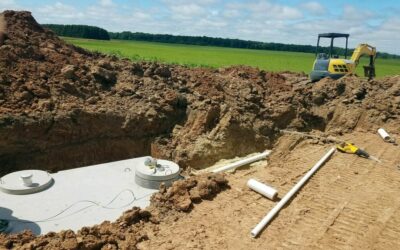 Czym najlepiej wykopać przydomowe szambo?